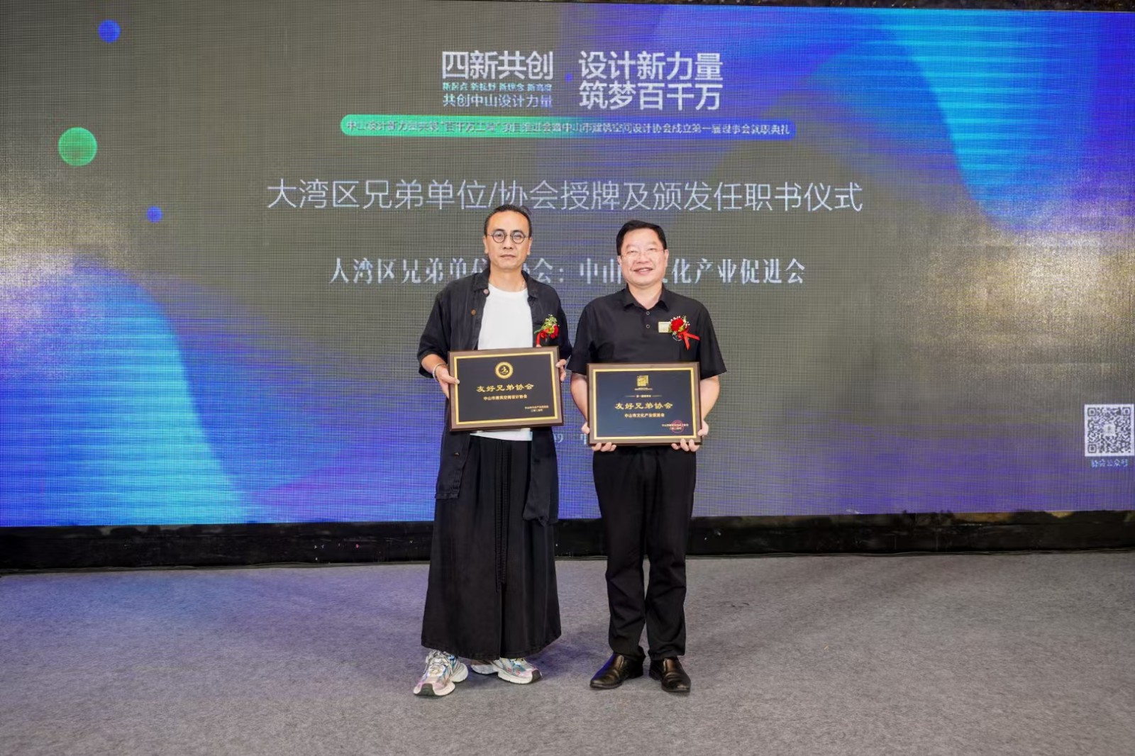 1751594677310080.jpg 1751594677310080.jpg